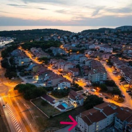 New Apartment Near Sea With 3 Bedrooms And 2 Bathrooms Pula Luaran gambar