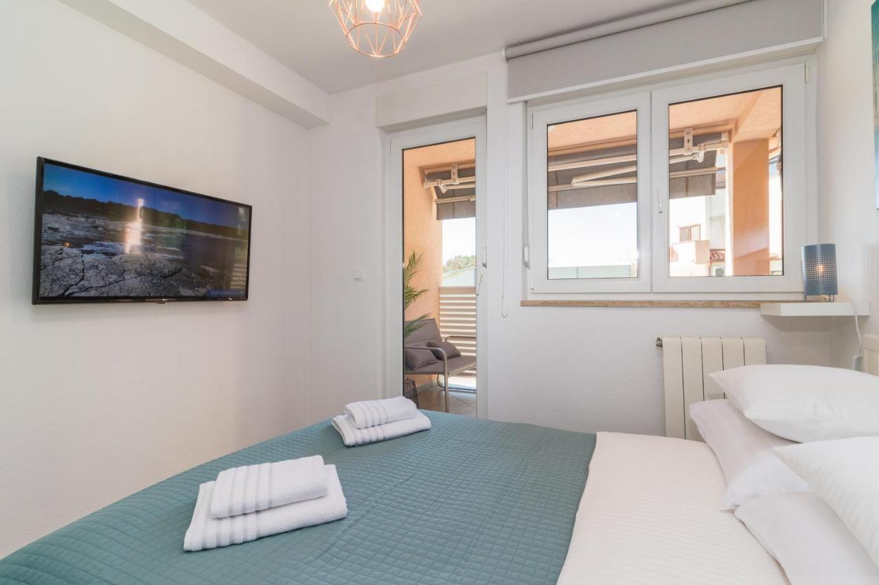 New Apartment Near Sea With 3 Bedrooms And 2 Bathrooms Pula Luaran gambar